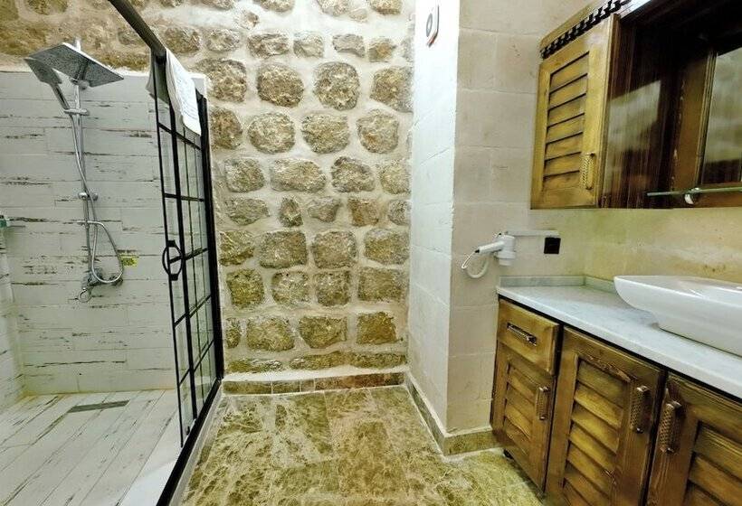 تختخواب و صبحانه Ulubey Konagi