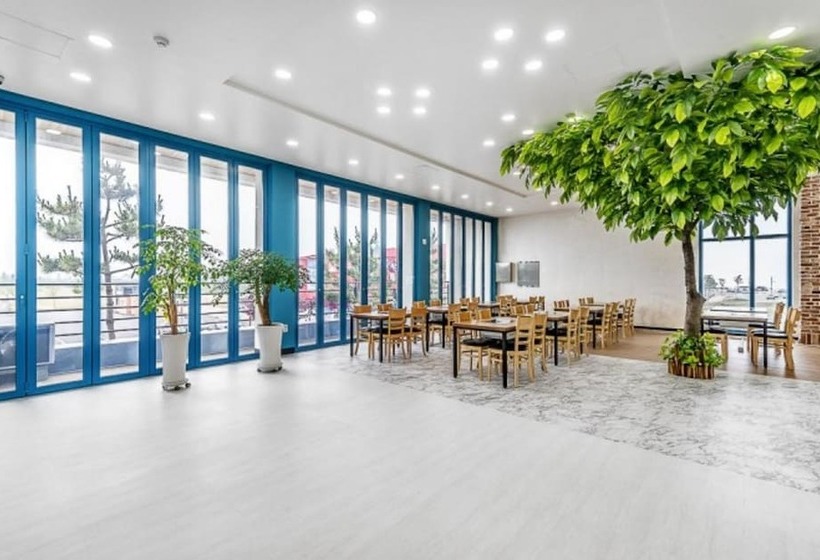 Boryeong Wifi Condo Pension