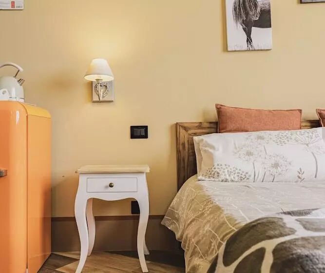 簡易ホテル Podere Val D Orcia   Tuscany Equestrian