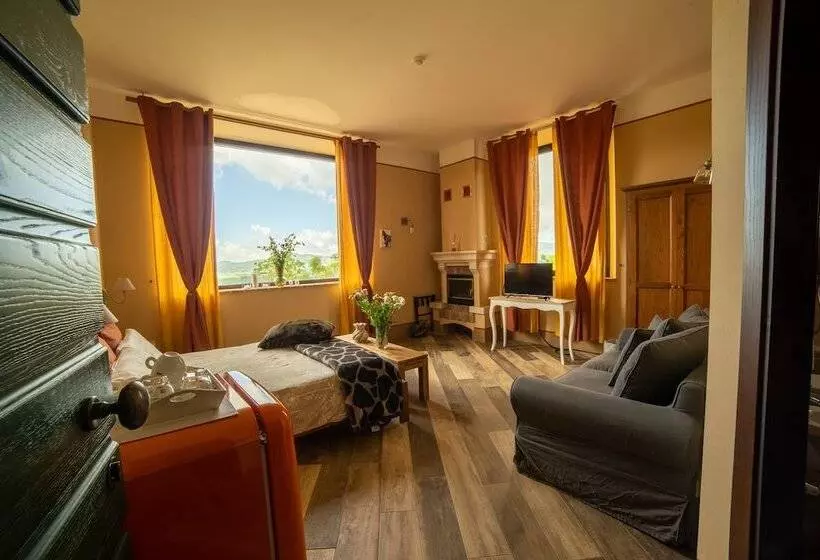 簡易ホテル Podere Val D Orcia   Tuscany Equestrian