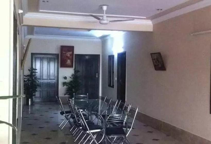 هتل Afandi