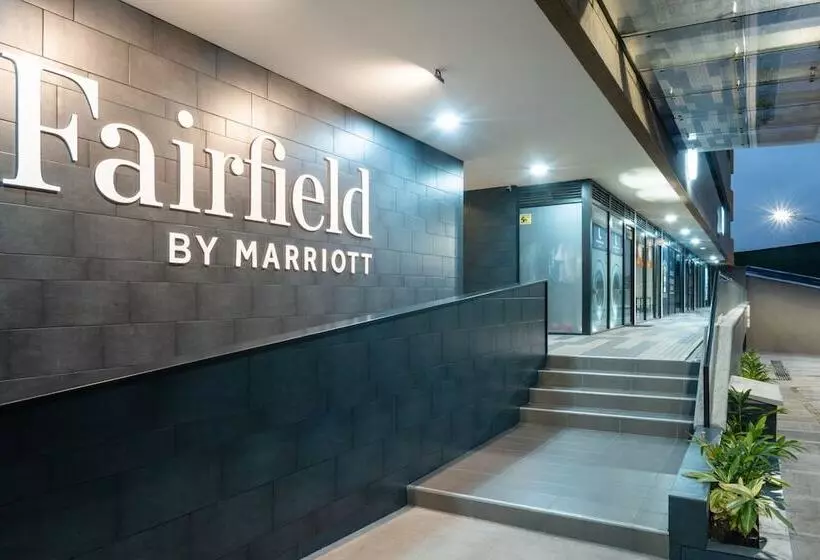 Hotelli Fairfield By Marriott Medellin Sabaneta