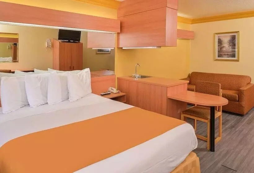 ホテル H3 Inn & Suites Lax Airport Los Angeles