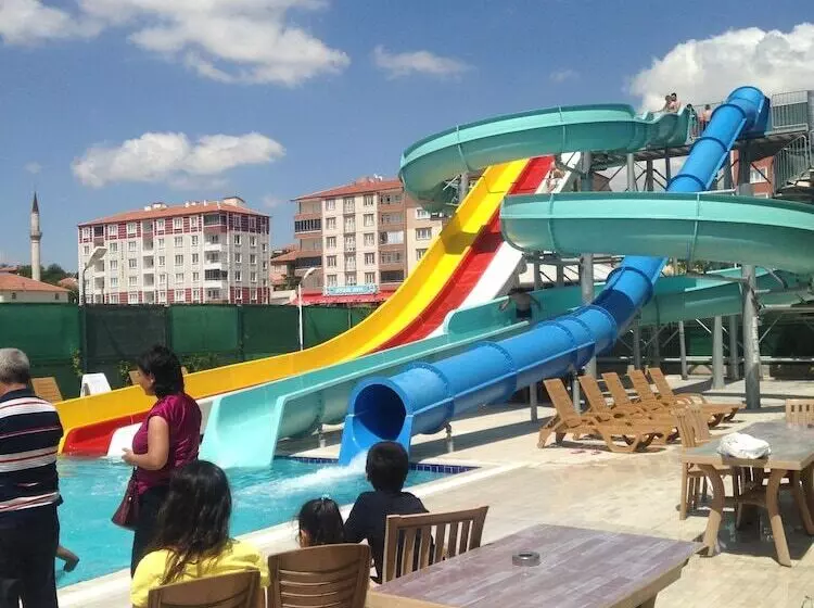 ホテル Mehmetoğulları Thermal Resort