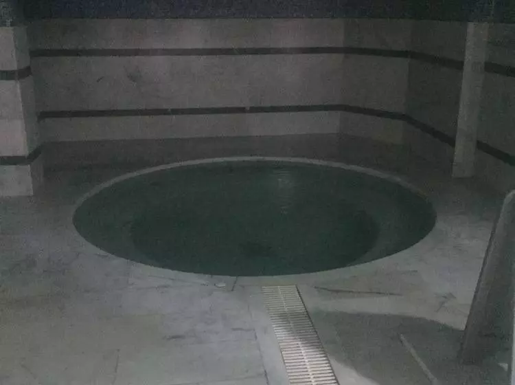 ホテル Mehmetoğulları Thermal Resort
