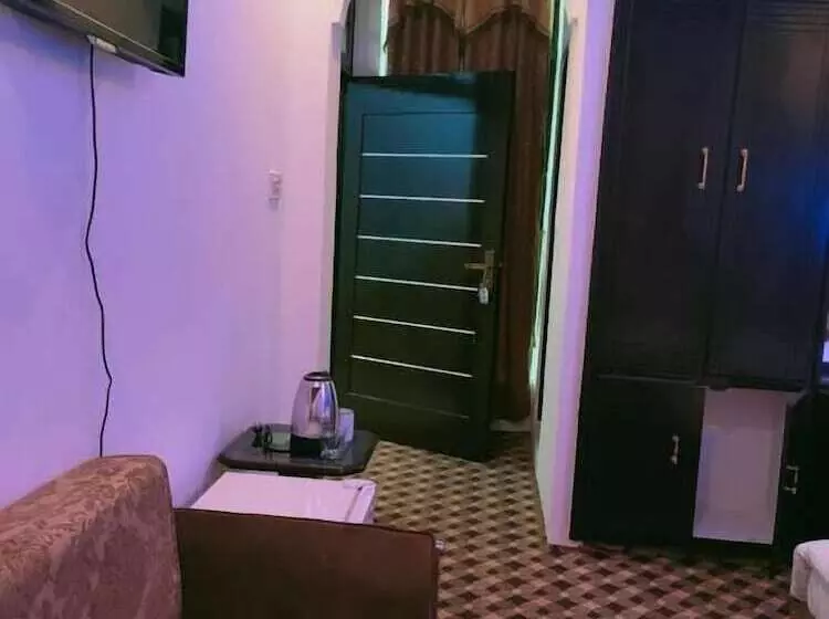 هتل Zara Residence