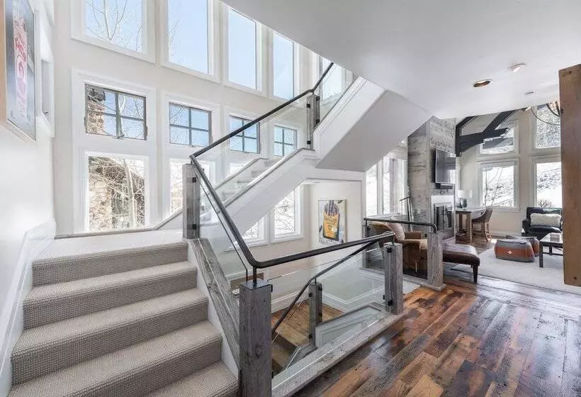 Ironwood By Luxury Mountain Destinations