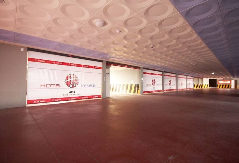 מוטל Andong Hotel Gung