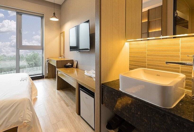 Pensionat Jeju Maru Hotel & Cafe