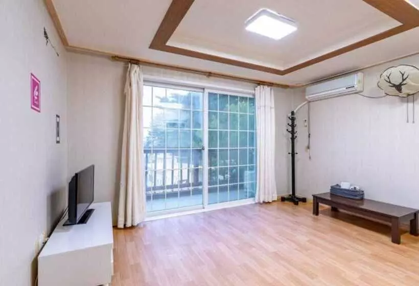 ペンション Taean Mongsanpo Blue Ocean Resort