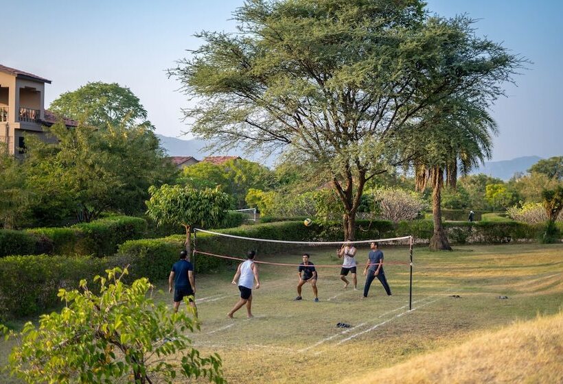 אתר נופש Clarks Safari Pushkar