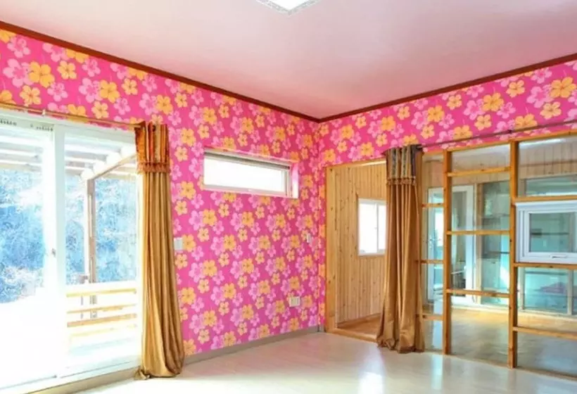 Cheorwon Beulbee Pension