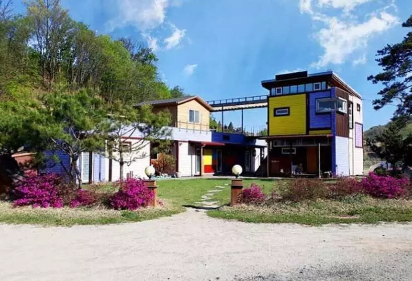 Cheorwon Beulbee Pension