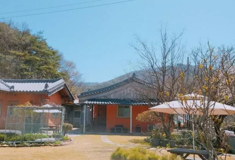 Damyang Natural Nadeuri Pension