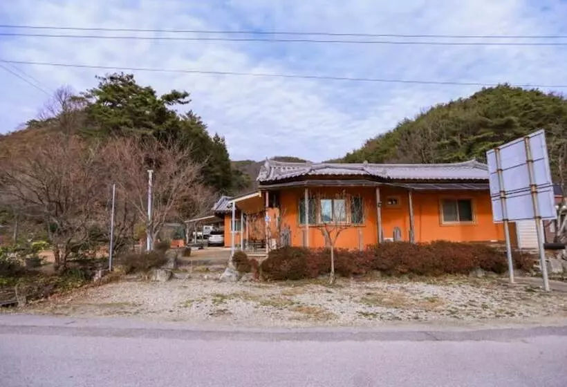 Damyang Natural Nadeuri Pension