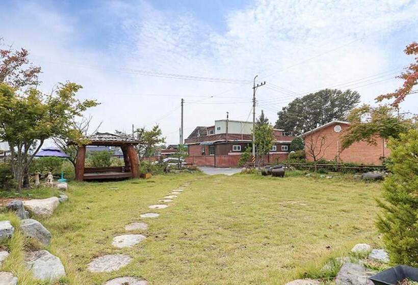 Damyang Pulkkot Pension