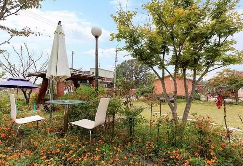 Damyang Pulkkot Pension