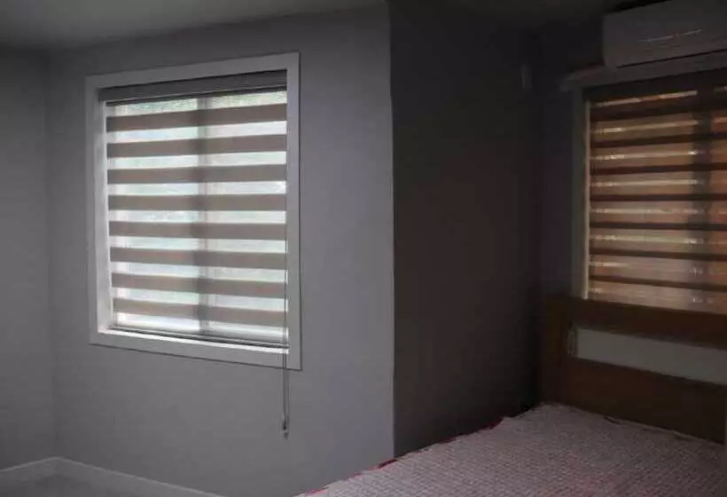 Gapyeong Calbongsanokeuvalley Pension