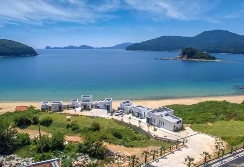 Geojedo Blue Hill Pension