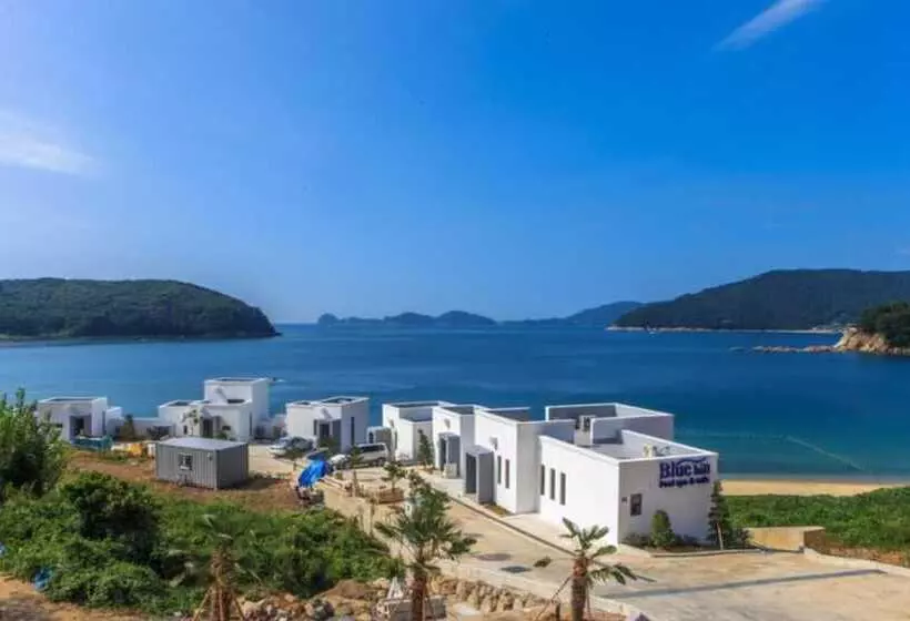 Geojedo Blue Hill Pension