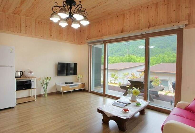 Hadong Doredore Pension