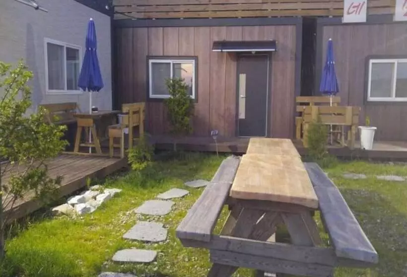 Hongseong Nemo Pension