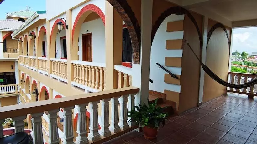 Hotelli De La Fuente