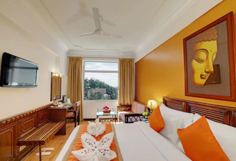 Hotel Goroomgo Baljees Shimla