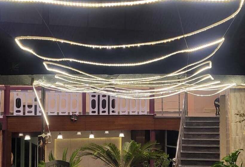 Grg Hotel Hidden Chalet Mall Road Nainital