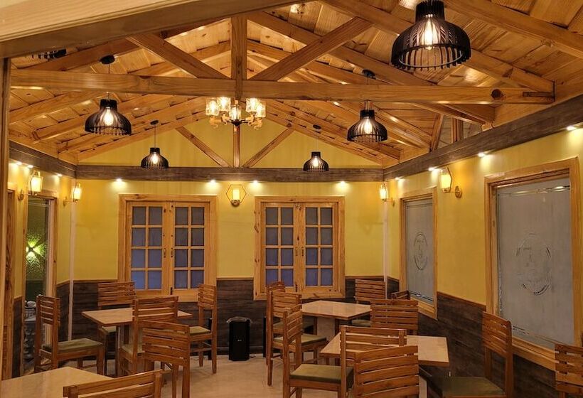 Grg Hotel Hidden Chalet Mall Road Nainital