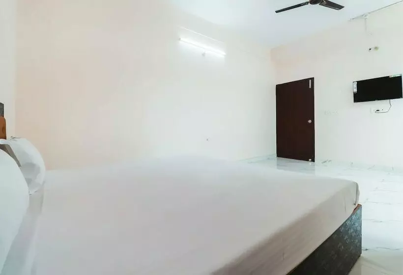 Hotelli Goroomgo Shubh Lagan Inn