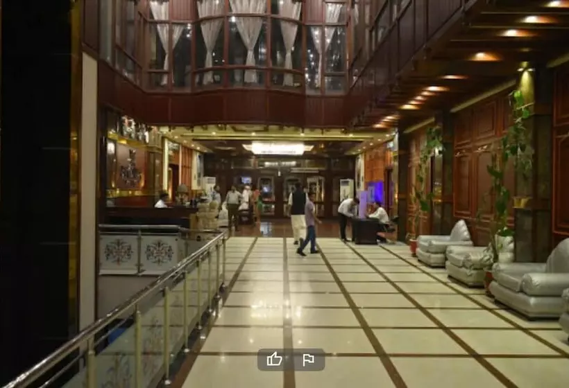 Faletti S Grand Hotel Gujranwala