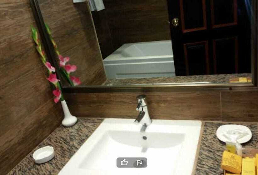 Faletti S Grand Hotel Gujranwala