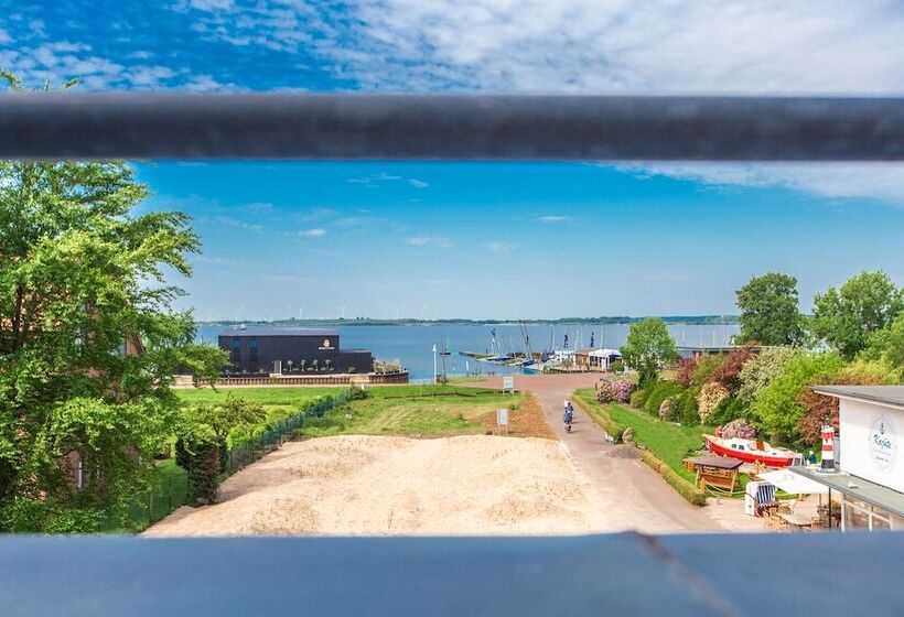 Отель Stratmanns Haus Am See