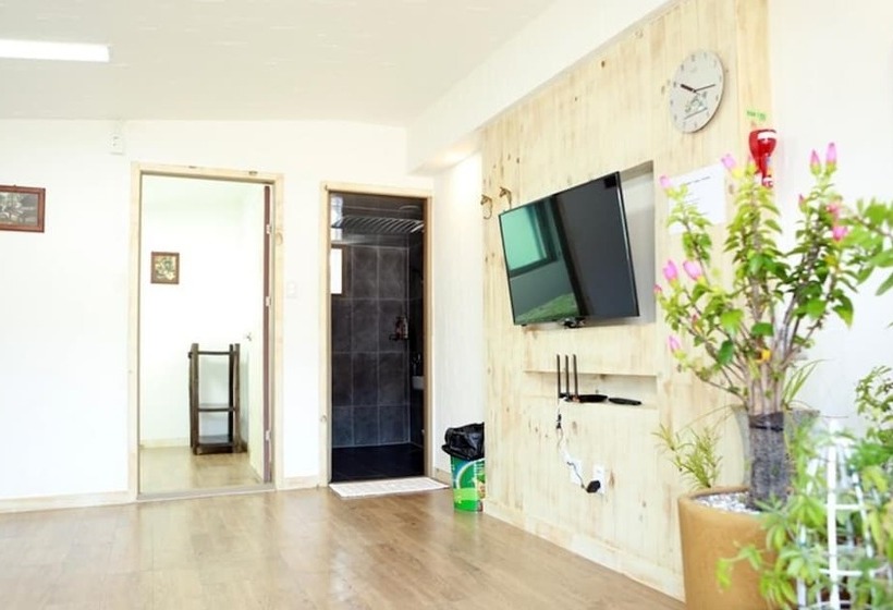 Jeongeup Brahms Pension A