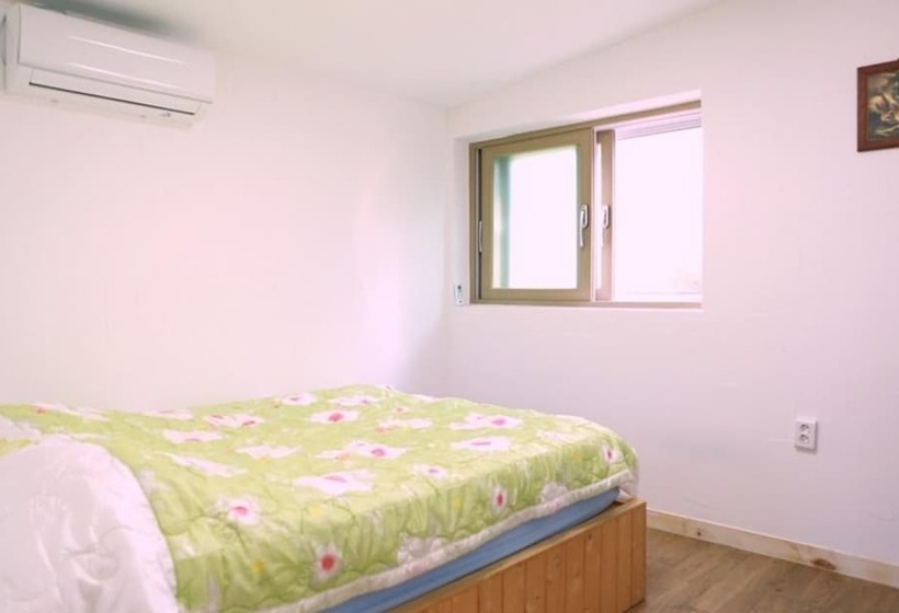 Jeongeup Brahms Pension A