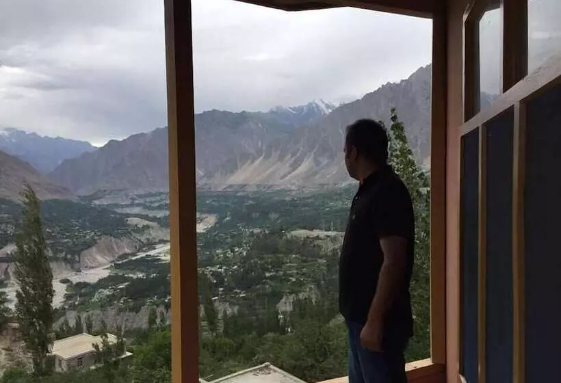 پانسیون The Hunza Executive Resort