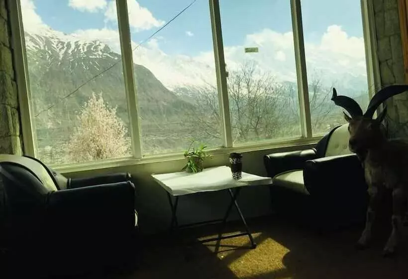 پانسیون The Hunza Executive Resort