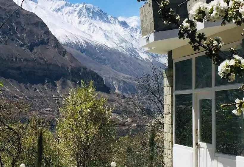 پانسیون The Hunza Executive Resort
