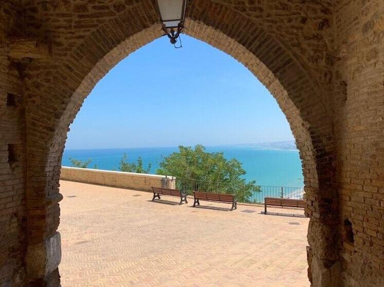 레지던스 Captivating House In Palmoli Sleeps 2 Plus 2