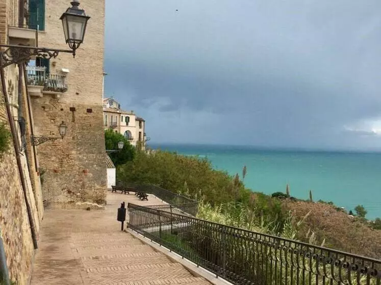 Residenssi Captivating House In Palmoli Sleeps 2 Plus 2