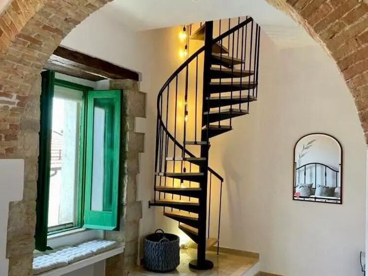 Residenssi Captivating House In Palmoli Sleeps 2 Plus 2