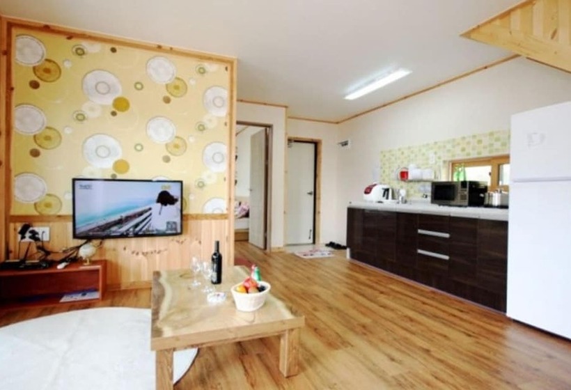 Sancheong Jirisan Noeul Pension