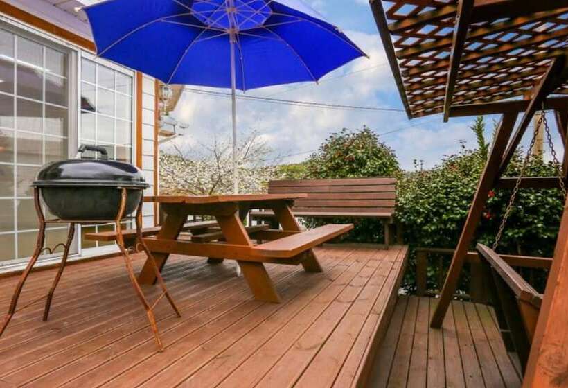 Taean Anabeli Pension