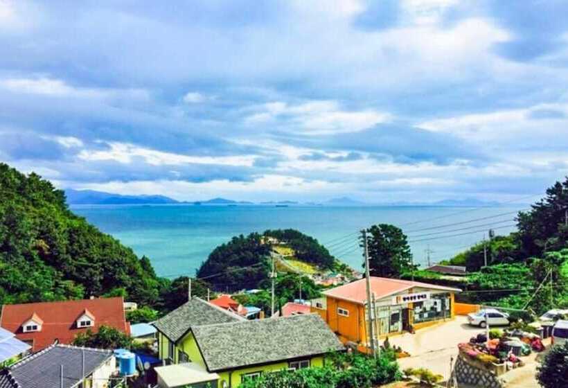 Yeosu The Pogeun Pension