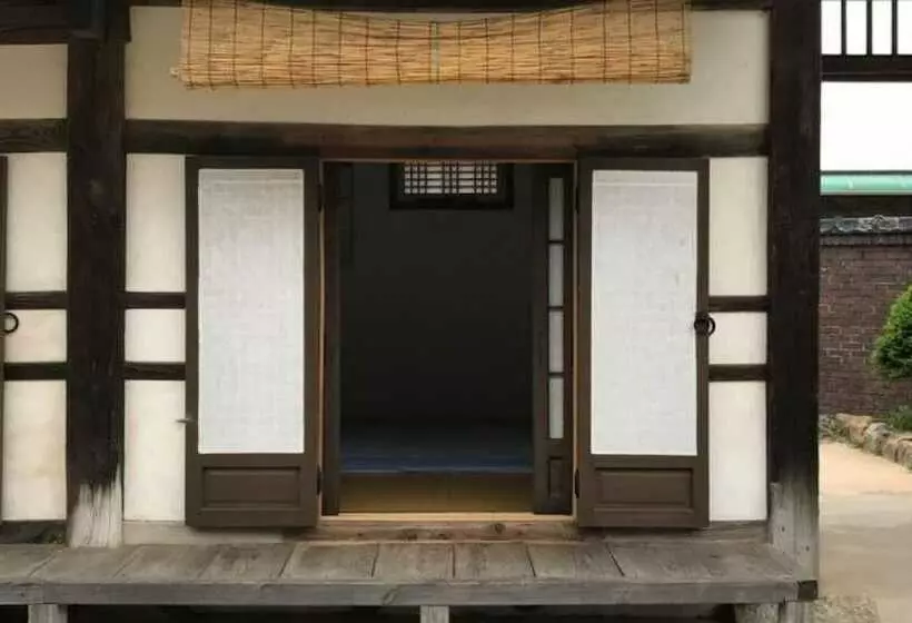 Bonghwa Sogang Hanok Gotaek Pension