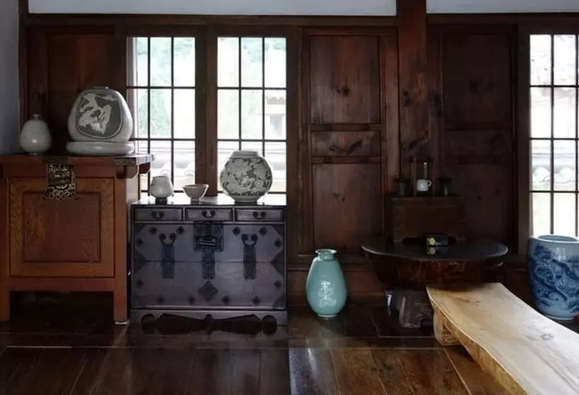 Bonghwa Sogang Hanok Gotaek Pension