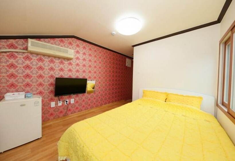 Boryeong Padosori Pension