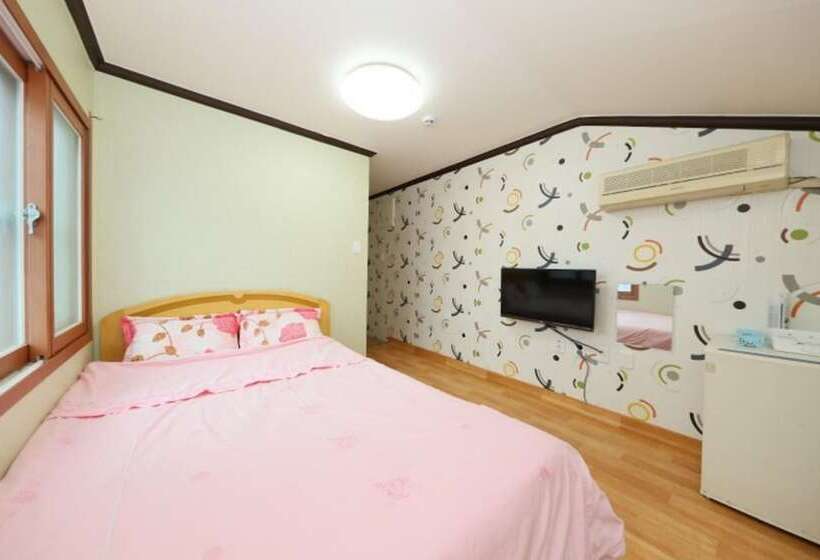 Boryeong Padosori Pension