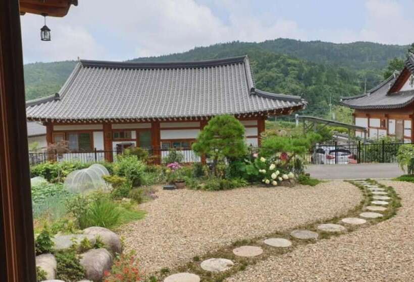 Boseong Shillok Hanok Pension